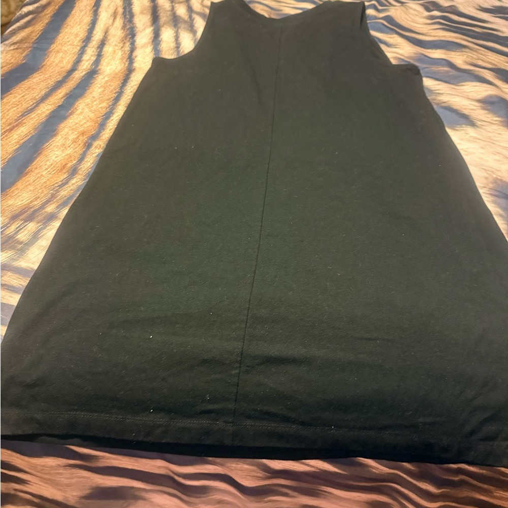 Black Sleeveless Dress